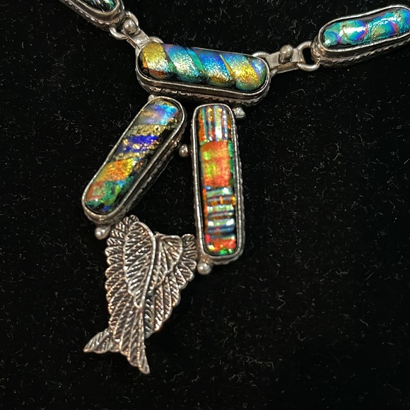 Necklace ~ Iridescent Colors! Hints of orange green blue gold purple - Picture 2 of 9